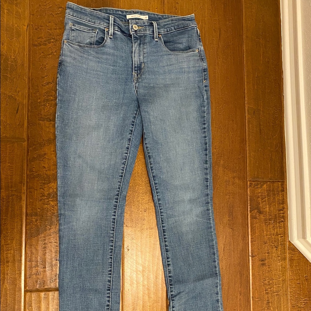 Levi’s Mid Rise Skinny jean sz 10